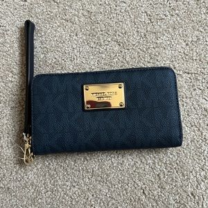 MK wallet/wristlet